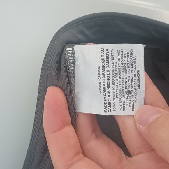 Nike golf tour performance DRI FIT cropped legging capris size S - Picture 4 of 10